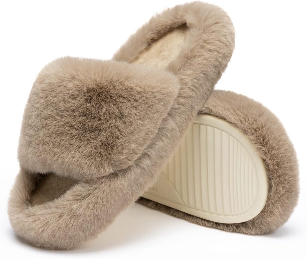 Chantomoo Womens Slippers Memory Foam House Bedroom Slippers for Women Fuzzy Plush Comfy Faux Fur Lined Slide Shoes Anti-Skid Sole Trendy Gift Slippers