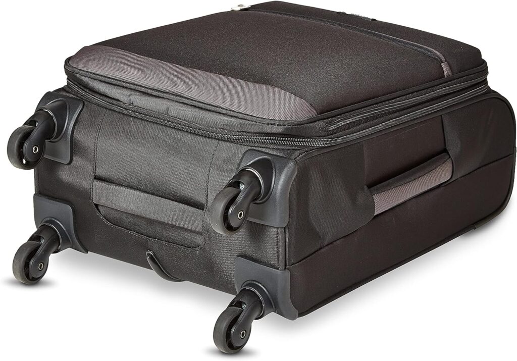 Amazon Basics suitcases Softside Spinner