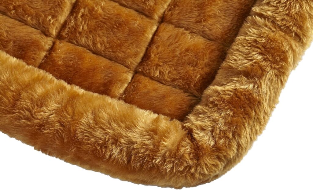 MidWest Homes for Pets Bolster Dog Bed 18L-Inch Cinnamon Dog Bed or Cat Bed w/ Comfortable Bolster | Ideal for Toy Dog Breeds  Fits an 18-Inch Dog Crate | Easy Maintenance Machine Wash  Dry
